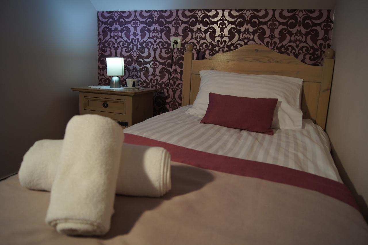 Hotel Pod Herbem -Pokoje Ozonowane Białystok Quarto foto